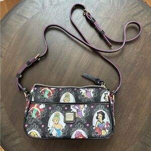 Dooney & Bourke Disney Runway Princess Pouchettr Crossbody - Black - EUC